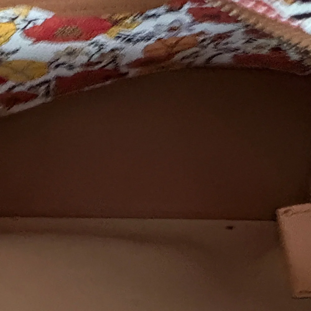 Tory Burch Like New Kerrington Blossom Ditsy Floral Tote w Tan Handles